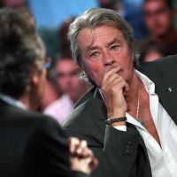 Alain Delon plante une nouvelle fois "Le Grand Journal de Canal+"