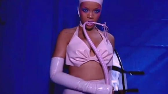 Rihanna accusée de plagiat pour son clip "S&M" par David Lachapelle