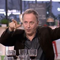 Zapping : Fabrice Luchini imite Yves Calvi dont il est fan !