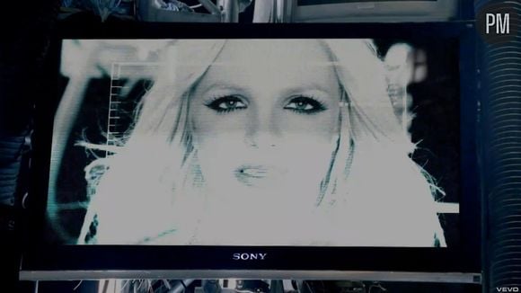 Les placements de produits dans le clip de Britney Spears