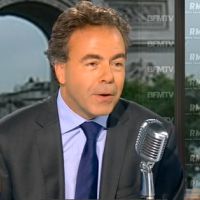 Zapping : Luc Chatel sèche sur une question de CM2