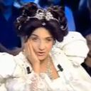 Florence Foresti est Isabelle Adjani dans l'émission "On n'est pas couché" sur France 2