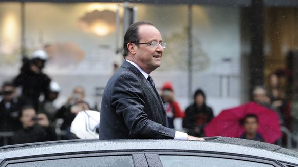 Investiture de François Hollande : France 2 surclasse encore TF1
