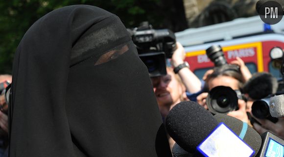 Femme en niqab