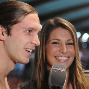 Laury Thilleman et le nageur Clément Lefert aux JO de Londres