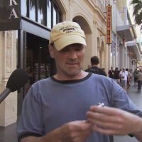 Zapping : Jimmy Kimmel piège des passants avec un faux iPhone 5