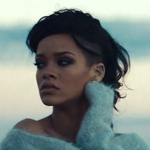 Rihanna dans le clip de "Diamonds"