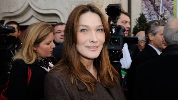 Carla Bruni-Sarkozy présente ses excuses après ses propos sur le féminisme