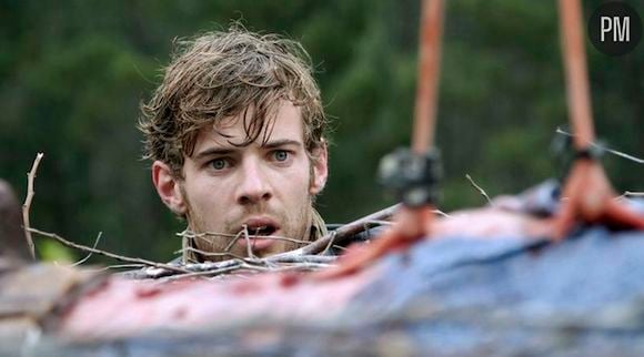 Harry Treadaway est Jonathan Anselme dans "Le Vol des Cigognes"