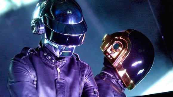 Charts UK : Daft Punk signe un record, Michael Bublé écrase will.i.am