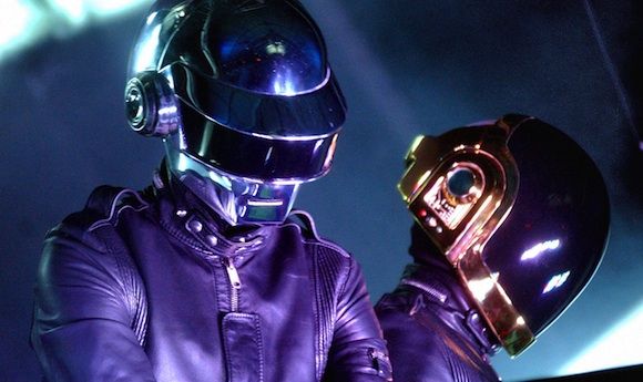 Daft Punk signe le record de ventes de l'année avec "Get Lucky" outre-Manche.