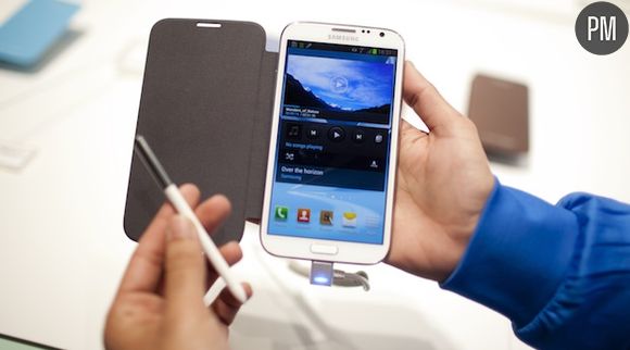 Le nouveau Samsung S4 est en passe de devenir un best-seller.