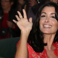 Disques : Jenifer démarre fort, Robin Thicke détrône Daft Punk