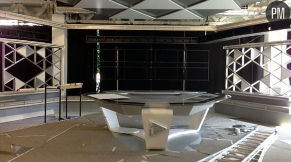 Le studio en construction du 1er étage, pour la matinale et les grandes tranches d'i-Télé.