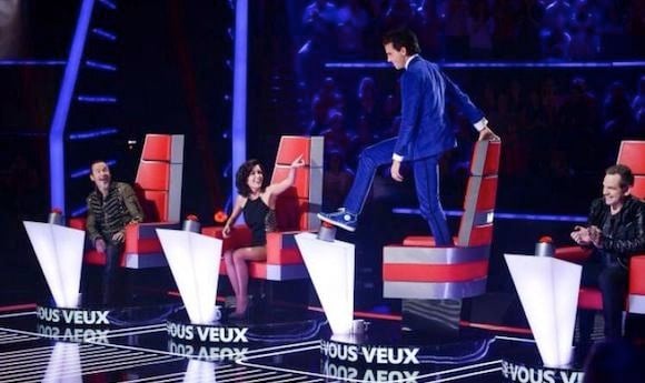 Un rideau blanc peut cacher les talents de "The Voice" 3