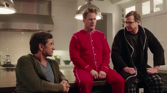 John Stamos, Dave Coulier et Bob Saget, les héros de "La Fête à la maison", dans une publicité Danone.