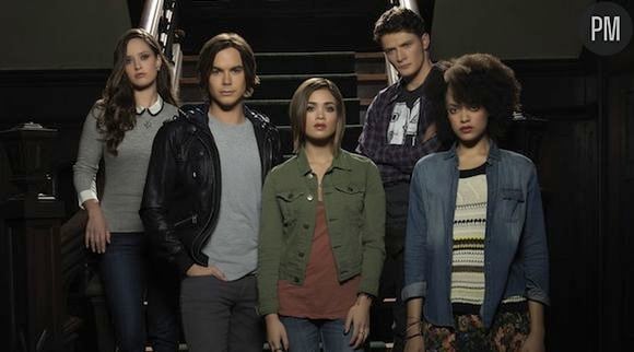 ABC Family annule "Ravenswood"