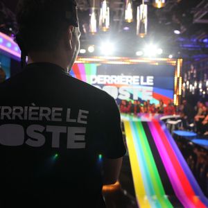 Les premières images de "Derrière le poste" avec Enora Malagré.