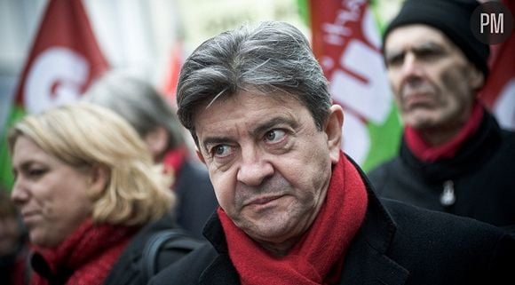 Jean-Luc Mélenchon s'en prend de nouveau au Monde