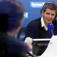 Europe 1 : Thomas Sotto agrandit son équipe