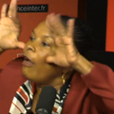 Quand Christiane Taubira oublie qu'elle est filmée à la radio !