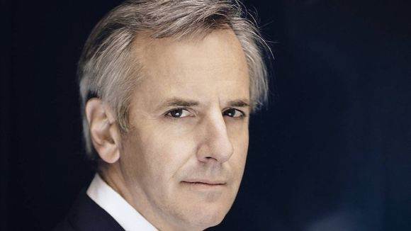 Audiences : Record de la saison pour "Enquête exclusive" de Bernard de la Villardière