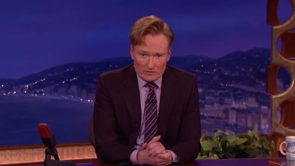 Conan O'Brien répond à "Touche pas à mon poste" : "Ca ne suffit pas !"