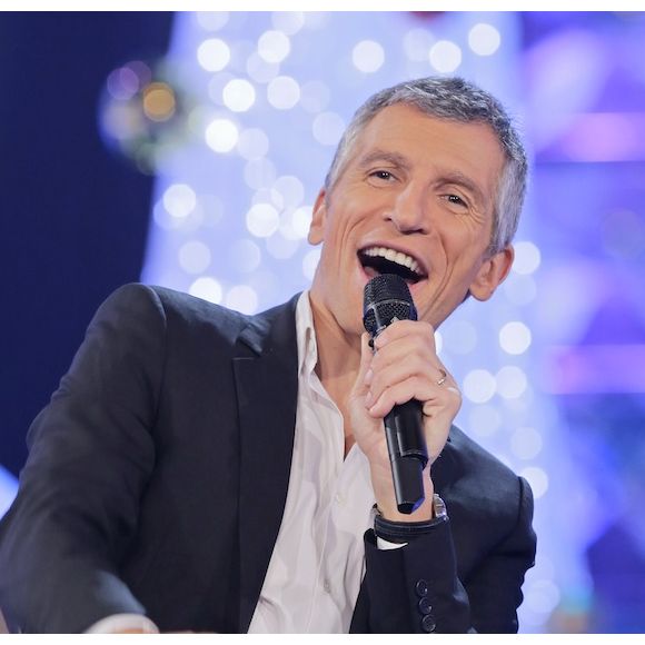 Nagui présente "N'Oubliez pas les paroles"
