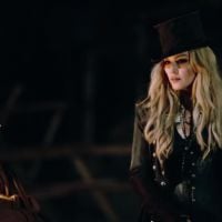 Clip : Madonna dans une ville fantôme pour "Ghosttown"