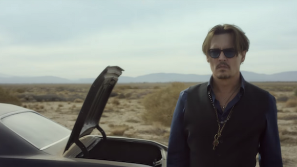 Johnny Depp dans la publicité de Sauvage de Dior