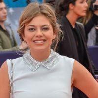 Louane présente "Nos secrets" avant "Le Grand Journal"