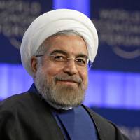 Le président iranien Hassan Rohani invité de France 2 et Europe 1 ce 11 novembre