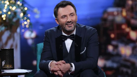 Audiences : "Folie Passagère" de Frédéric Lopez en forte baisse
