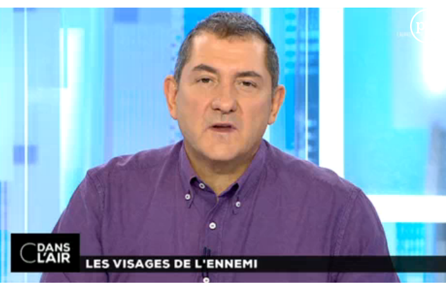 Yves Calvi, sur France 5.