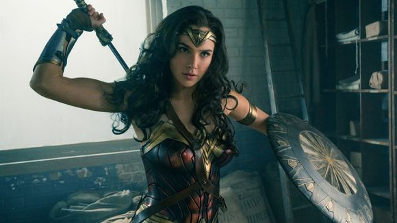 "Wonder Woman" : Gal Gadot brille dans la première bande-annonce