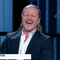 Énorme fou rire dans "Le Vestiaire" d'Emmanuel Petit, Jérôme Rothen et Rolland Courbis