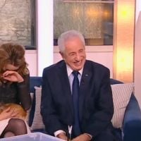 Fou rire dans "La Quotidienne" après une question d'un téléspectateur