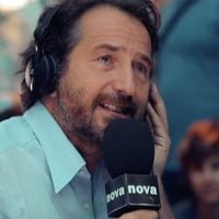 Edouard Baer fait ses adieux à Radio Nova avec une dernière envolée lyrique