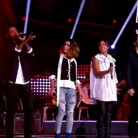 "The Voice Kids" : Soprano, Amel Bent, Jenifer et Patrick Fiori reprennent "L'envie" de Johnny Hallyday