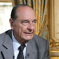 Mort de Jacques Chirac : Les chaînes bouleversent leur programmation pour rendre hommage à l'ex-président (màj)