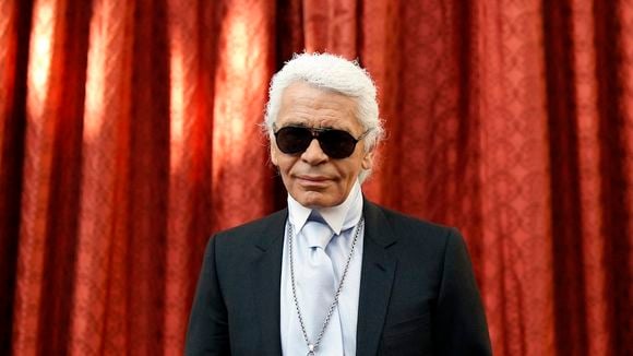 "Kaiser Karl" : Bientôt une série tirée du livre de Raphaëlle Bacqué sur Karl Lagerfeld