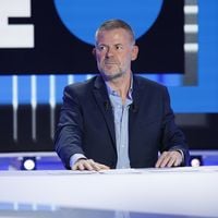 "De quoi j'me mêle" : Eric Naulleau bascule dans sa nouvelle case dès ce soir sur C8