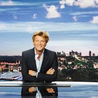 Audiences access 20h : Le "20 Heures" de F2 boosté par une concurrence atypique, W9 faible, "USGS" solide