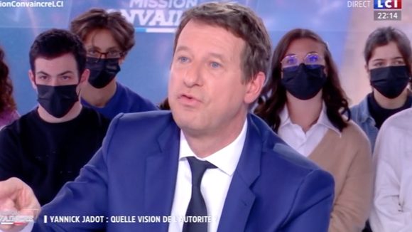 "On fait du Zemmour ?!" : Yannick Jadot tacle Ruth Elkrief et Adrien Gindre sur LCI