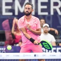 Cyril Hanouna va partager sa passion pour le padel à la télévision