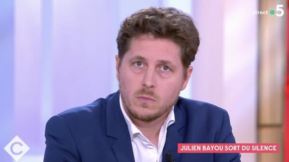 "Cette séquence est grave" : Julien Bayou fait une mise au point dans "C à vous" après le passage de Sandrine Rousseau