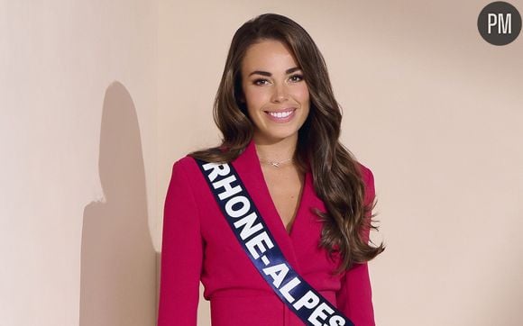 Esther Coutin, Miss Rhone-Alpes, candidate au titre de "Miss France 2023".