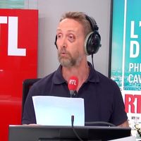 Pourquoi Philippe Caverivière (RTL, "Quelle époque") a-t-il un oeil au beurre noir ?