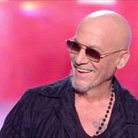 Florent Pagny de retour surprise dans "The Voice" : les coachs émus aux larmes, les talents sous le choc