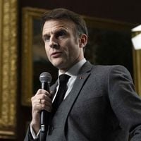 Conférence de presse d'Emmanuel Macron : France 2 déprogramme en dernière minute son prime de mardi